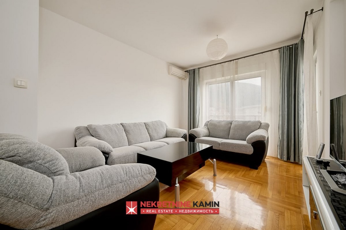 One-bedroom apartment for sale near the Second Elementary School, Budva